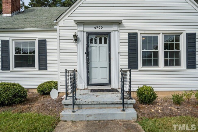 Building Photo - 6900 Holly Springs Rd