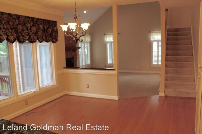 Building Photo - 5 br, 3 bath House - 1236 Barn Brook Road