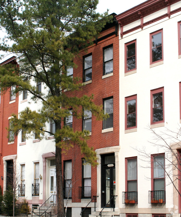 Foto del edificio - 1729 Bolton St