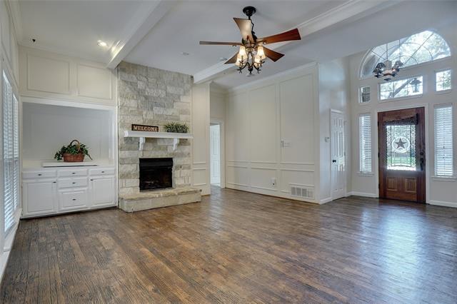 Foto del edificio - 108 Mesquitewood St