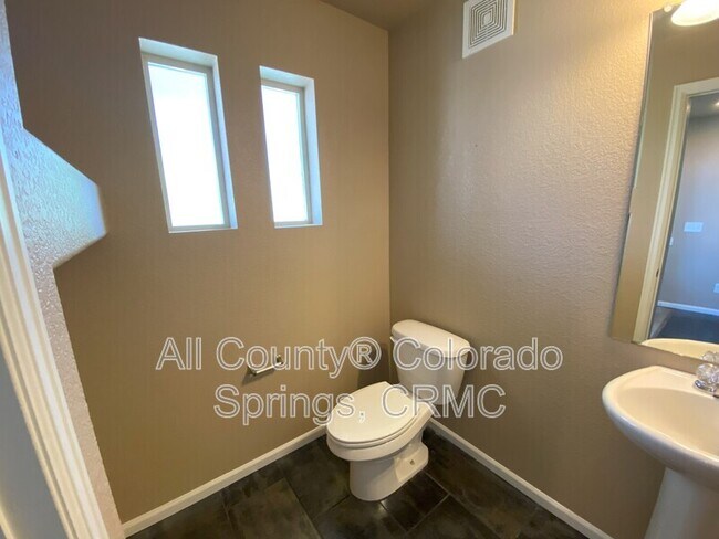 Building Photo - 8087 Long Leaf Lane