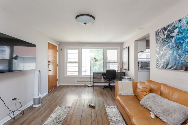 Foto del edificio - 6427 N Hermitage Ave