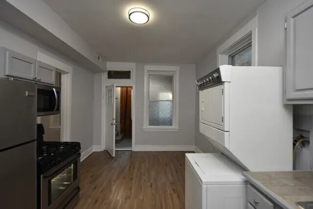 Foto del edificio - 2028 W Homer St