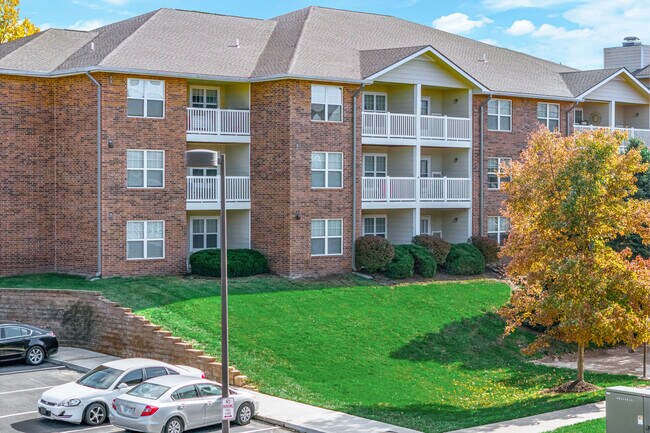 Foto del edificio - Rosewood Place Senior Apartments