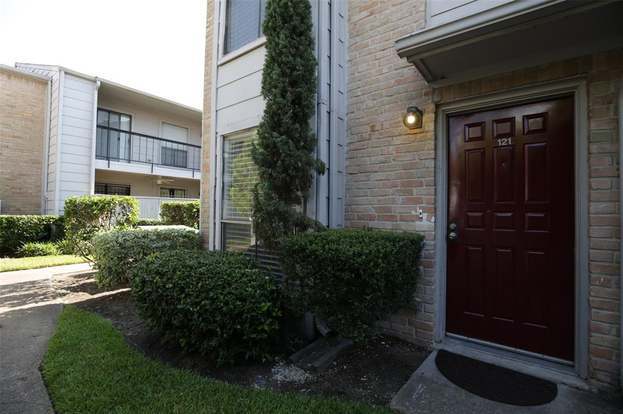 Foto del edificio - 2100 Wilcrest Dr