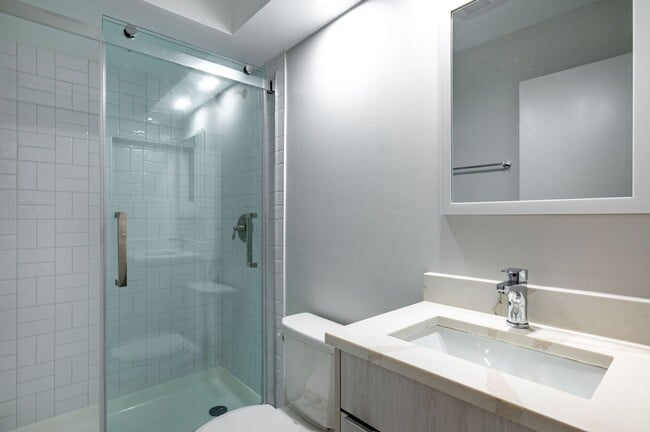 Bathroom - 505 W Melrose Street