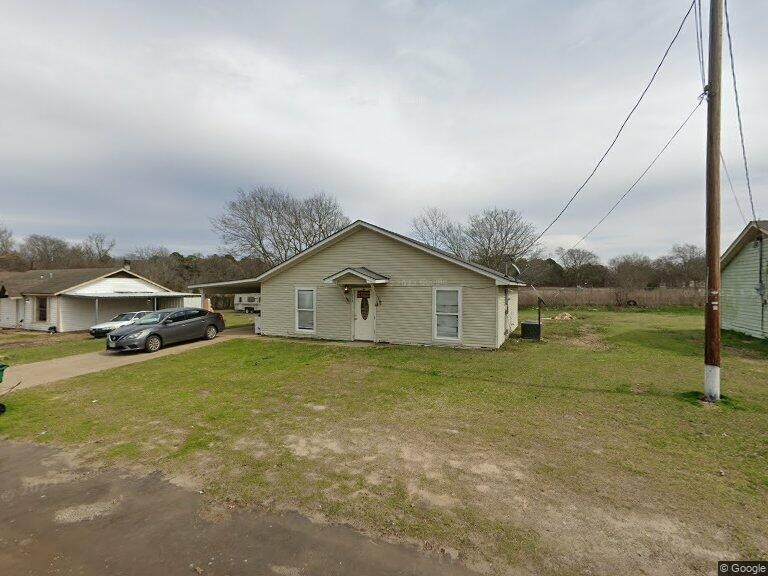 Primary Photo - 116 Willow Brook Dr