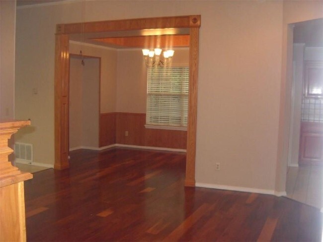 Building Photo - 407 N 39th Pl