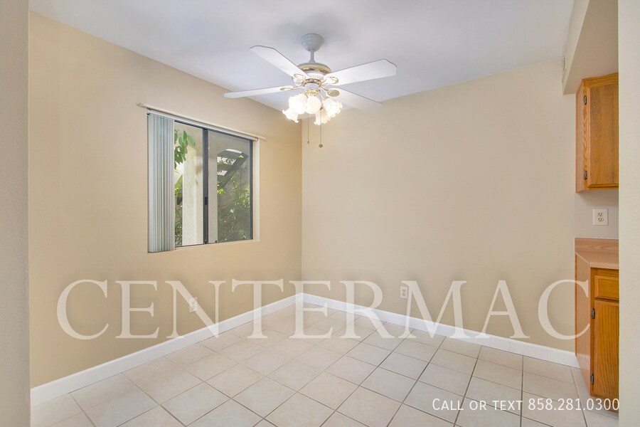Foto principal - 9322 Twin Trails Dr
