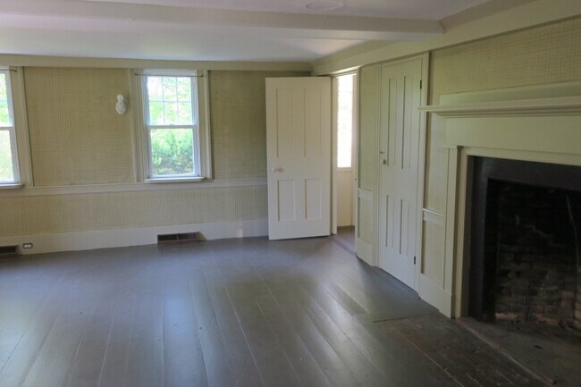 Building Photo - 22 Kimball Rd