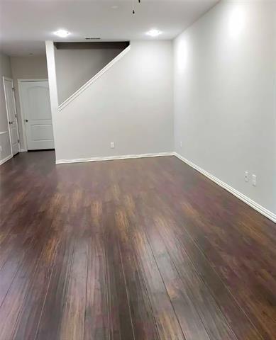 Foto del edificio - 1926 Timber Oaks Dr