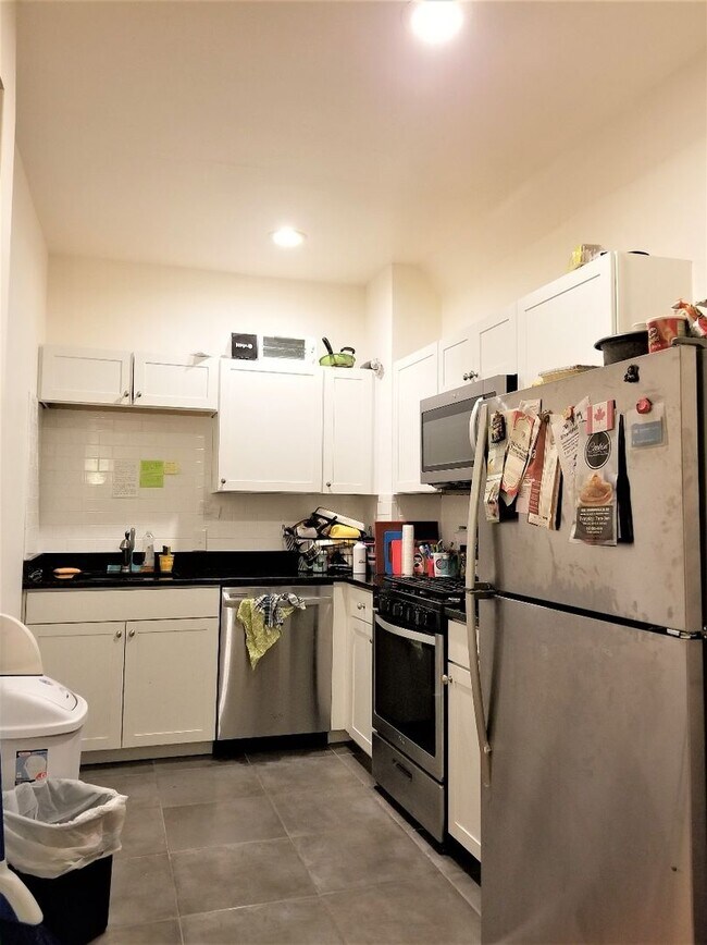 Foto del edificio - Brighton Ave 4bed in Allston available $4400