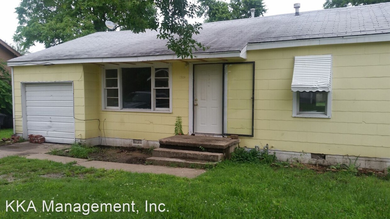 Primary Photo - 2 br, 1 bath House - 1504 SW Maple Ave