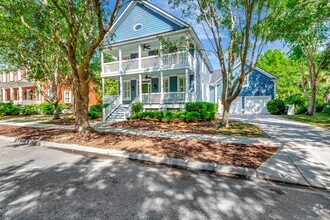 Building Photo - 287 Beresford Creek St