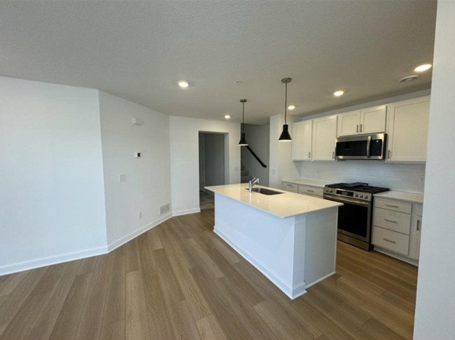 Building Photo - 8084 150th Pl