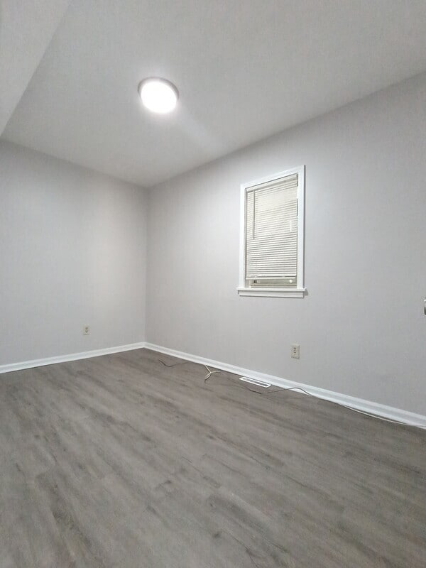 Foto del edificio - 3028 7th Ave