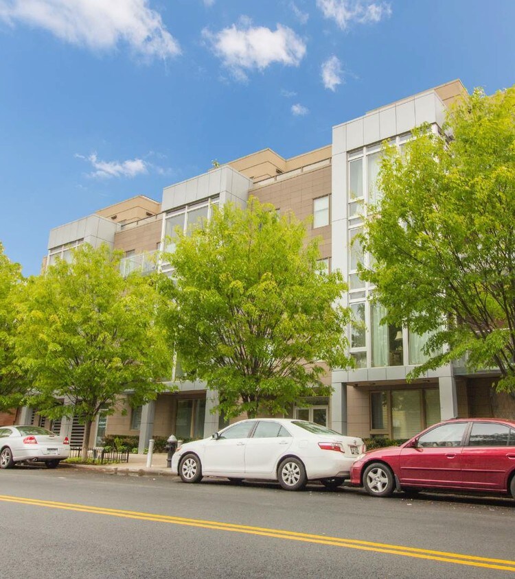 Foto principal - 593 6th Ave