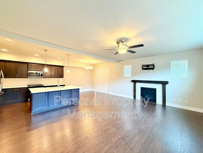 Foto del edificio - 1530 NW 29th Pl