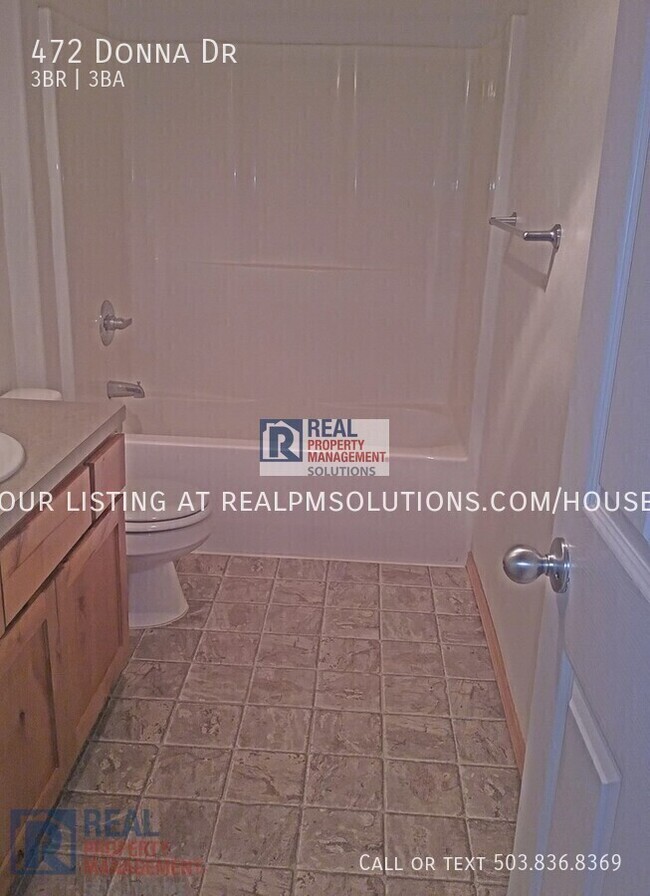 Building Photo - 472 Donna Dr