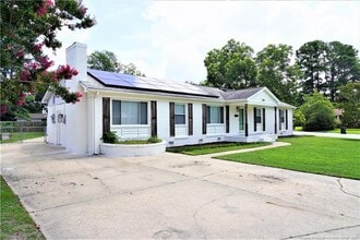 Building Photo - 1311 Berkshire Rd