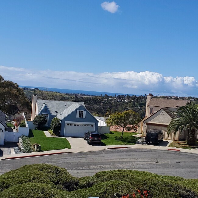 Building Photo - 2739 Tiburon Ave