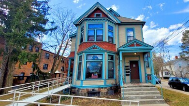 Building Photo - 217 N Washington St