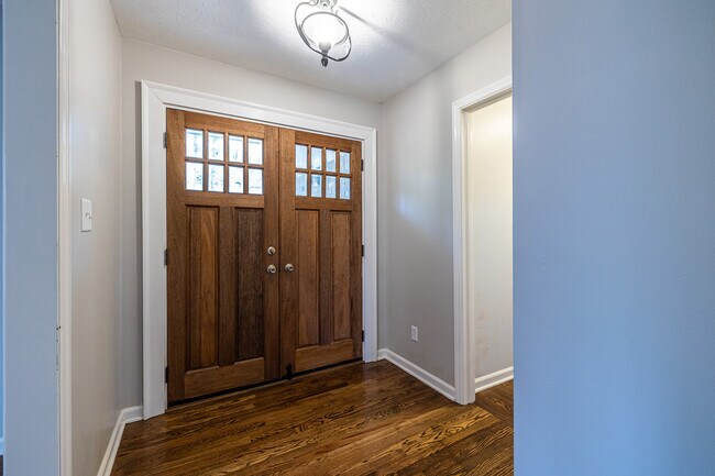 Foto del edificio - 870 Candy Ln SW