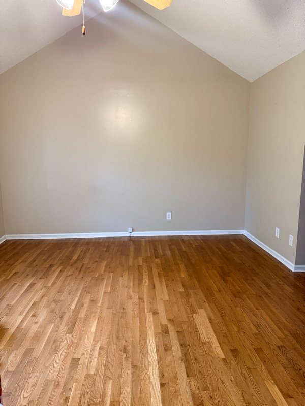 Foto del edificio - 2011 Taylor Rd