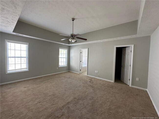 Building Photo - 513 Polygon Pl