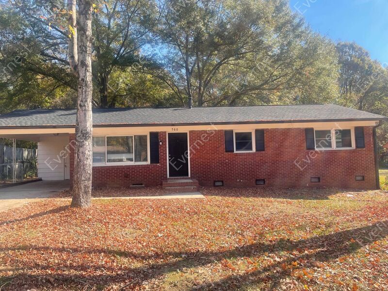 Primary Photo - 760 Vancouver Ln
