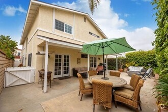 Building Photo - 4850 Amalfi Way