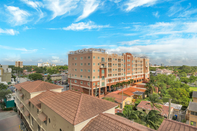 City Views of Coconut Grove - 3232 Coral Way