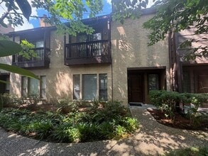 Building Photo - 11711 Memorial Dr