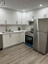 Building Photo - 22 Temple Manor Rd