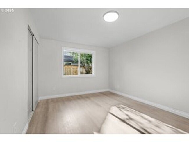 Building Photo - Beautifully Remodeled 3 Bedroom Home with ...