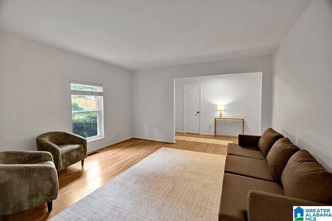 Foto del edificio - 3541 W Lakeside Dr