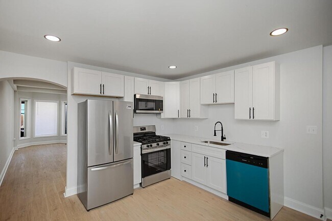 Building Photo - 3 BED/ 3BATH HOME IN HISTORIC IRVINGTON!!!