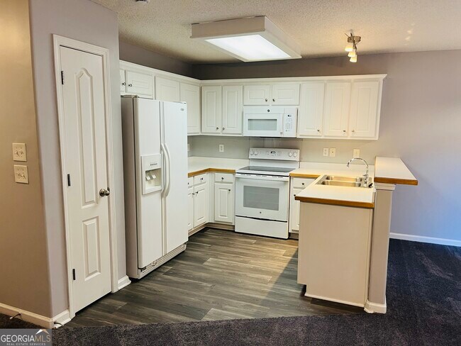 Building Photo - 504 Terrapin Ln