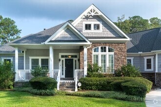Building Photo - 1005 Mt Whitney Dr