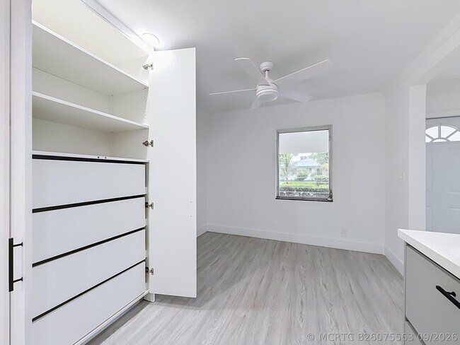 Foto del edificio - 1110 SW 31st St