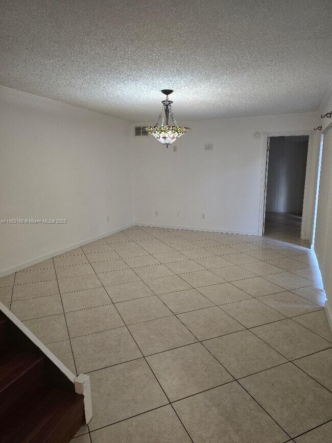 Foto del edificio - 8369 N Coral Cir