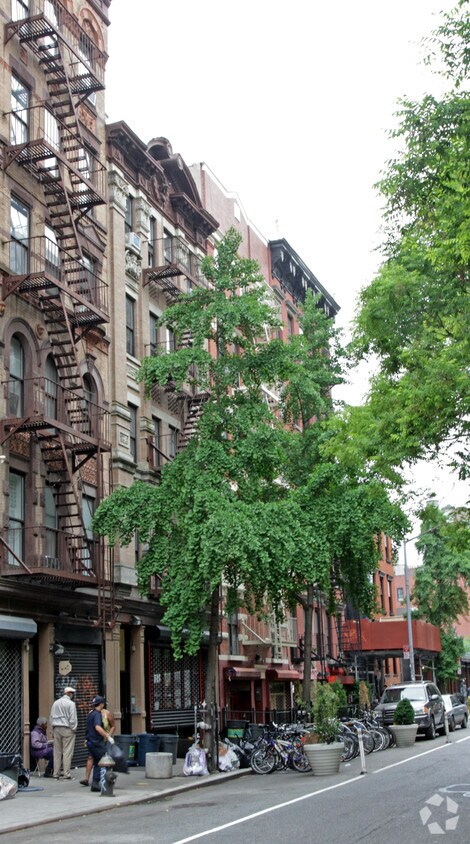 Building Photo - 56 E Fourth St