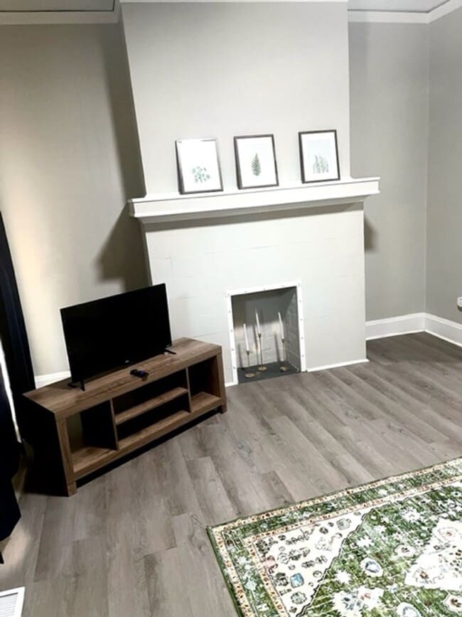 Foto del edificio - 1528 Lewis St