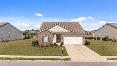 Building Photo - 877 Devon Estate Ave