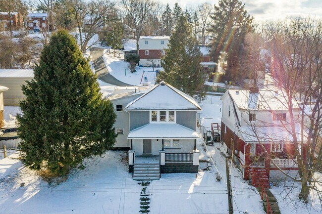 Foto del edificio - 3001 Home Ave