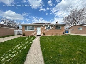 Building Photo - 2923 Arden Dr