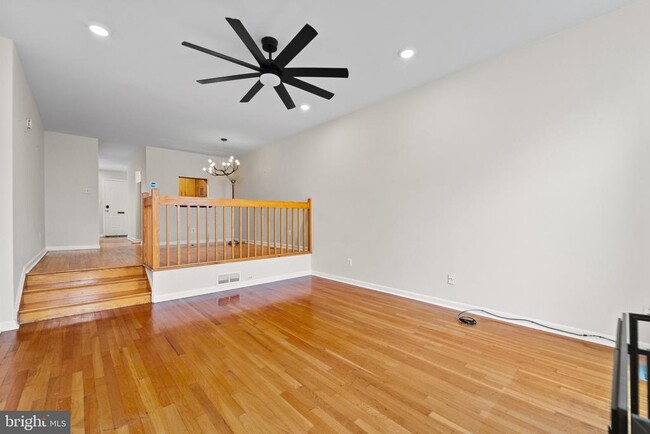 Building Photo - 408 S Hanover St
