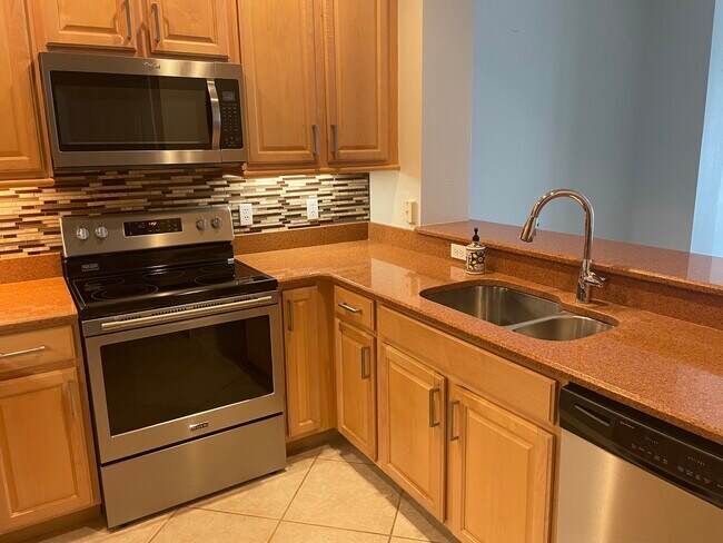 Foto del edificio - 1235 Travertine Terrace