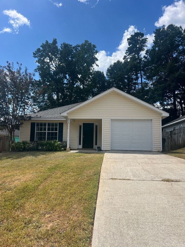 Single Family Home North Dean Area - Single Family Home North Dean Area