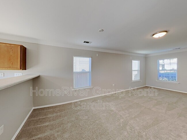 Building Photo - 4409 Kiddle Ln